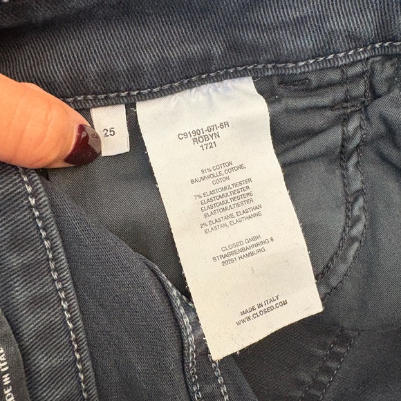 Closed Robyn Cargo Skinny Jeans, SZ 25, Indigo Dark Blue. - Picture 7 of 7